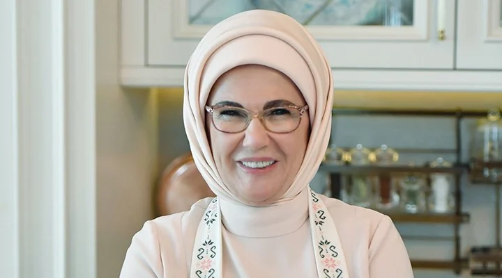 Emine Erdoğan lider eşleri ile buluşacak !