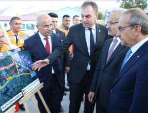 Bakan Uraloğlu’ndan deprem bölgesine çevreyolu çalışması