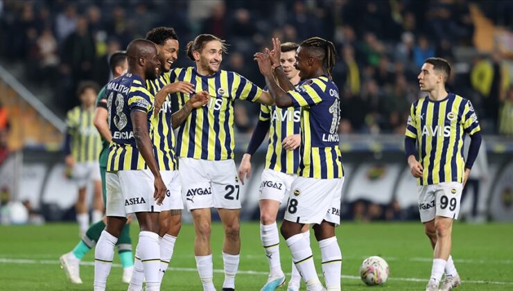 Fenerbahçe’nin Kayserispor maçı kamp kadrosu açıklandı!