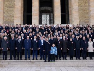 Öğretmenler 24 Kasım’da Anıtkabir’de buluştu!