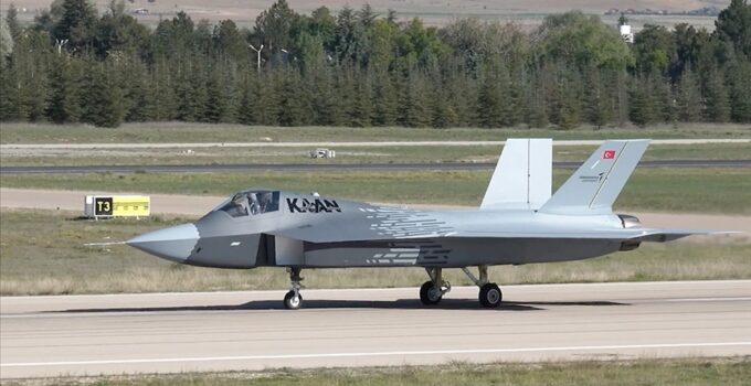 KAAN 3’üncü uçuşunu yıl sonuna kadar yapacak