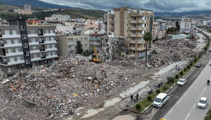 İhbarla Yakalanan Müteahhide Yeni Deprem Davası