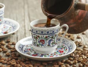 Kahve bağımlıları dikkat! Türk Kahvesi zararlı mı uzmanlar ne diyor?