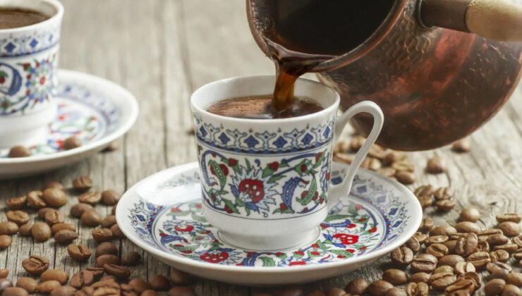 Kahve bağımlıları dikkat! Türk Kahvesi zararlı mı uzmanlar ne diyor?