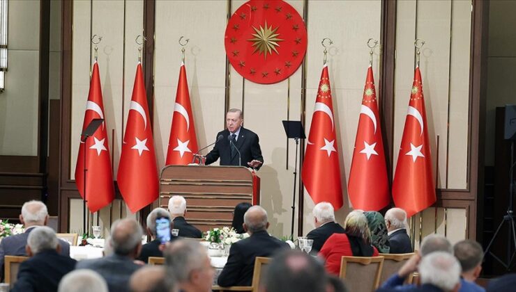 Cumhurbaşkanı Erdoğan: “Emeklilerimizi desteklemeye devam edeceğiz”