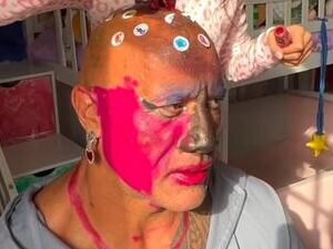 Dwayne Johnson’un kızlarıyla eğlenceli halleri! Babalık dersi verdi!