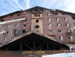 Kartalkaya Otel Yangınında 4 Kişi Gözaltında!