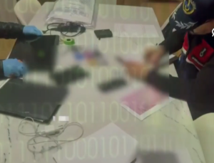 30 Milyar Liralık dolandırıcılık çetesi çökertildi!