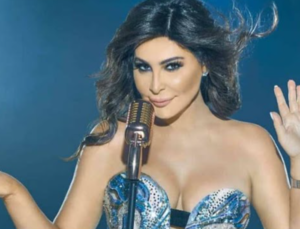 Joy Awards’ta şok olay: Silikonları patladı töreni terk etti!