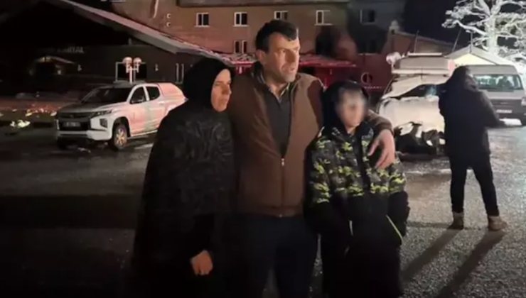 Meraklı aile, facianın ardından olay yerinde ‘hatıra’ fotoğrafı çektirdi!