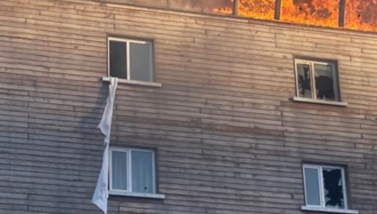 Otel yangınından çarşafla atlayarak kurtulmaya çalıştılar!