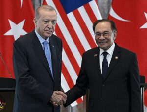 Malezya Başbakanı İbrahim’den Erdoğan’a: “Kalbimin Tek Sahibine”