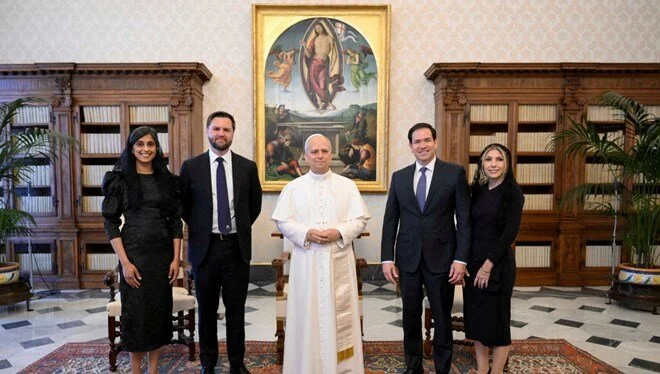 Papa 14. Leo Göreve Geçer Geçmez O İsimle Görüştü!