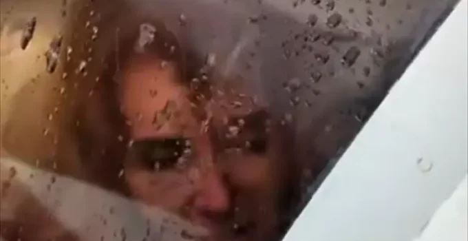 Pilotu Uyarmış: “Çok Alçaktan Uçuyoruz!”