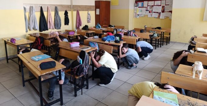 MEB tüm okullarda eş zamanlı uygulayacak!