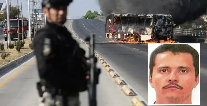 Meksika’da karteller savaş ilan etti!