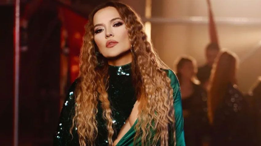 Demet Akalın’dan bomba Ramazan çıkışı!